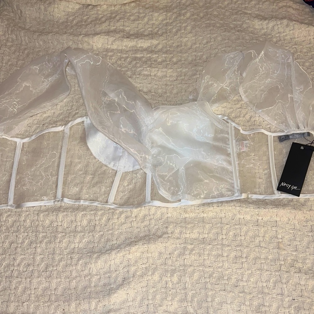 White top - brand new